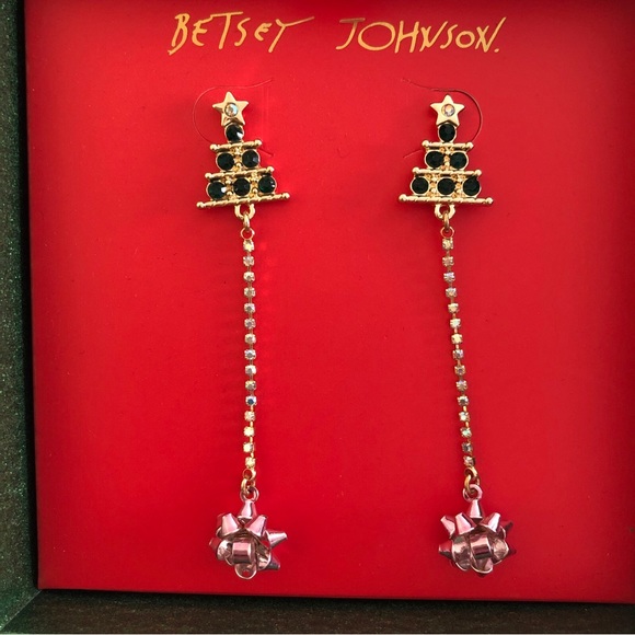 Betsey Johnson Gold Tone Christmas Tree, Cup Chain & Bow Drop Earrings NIB - Picture 5 of 12